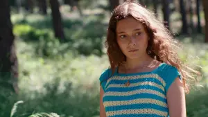 Видео к фильму A Bright Sun | Un sol radiant - Teaser internacional