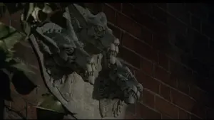 Задник к фильму "Дом, где стекает кровь" #393879