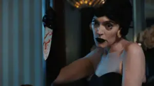 Задник к фильму "Betty