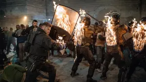 Задник к фильму "Тайлер Рейк: Операция по спасению 2" #169647