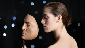 Задник к фильму "Сувенир: Часть 2" #417175