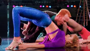 Задник к фильму "Шоу-гёлз" #606747