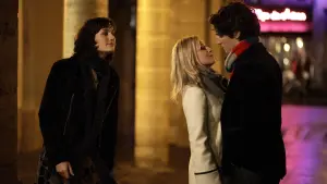 Задник к фильму "Все песни только о любви" #455300