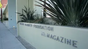 Задник к фильму "Красная таблетка" #478312