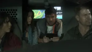 Задник к фильму "Торнадокалипсис" #682422