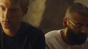 Задник к фильму "Из машины" #587539