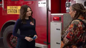 Задник к фильму "A Firefighter
