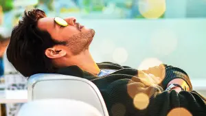 Задник к фильму "Финансовая пирамида" #495105