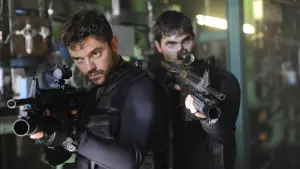 Задник к фильму "Стрэттон: Первое задание" #415244