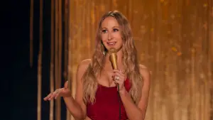 Задник к фильму "Nikki Glaser: Good Girl" #818496