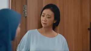 Задник к фильму "La Tahzan: Cinta, Dosa, Luka..." #672805