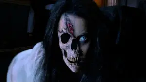 Видео к фильму Городские легенды 3: Кровавая Мэри | Urban Legends: Bloody Mary (2005) ORIGINAL TRAILER [HQ]