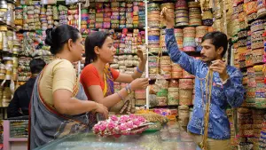 Задник к фильму "Сэр" #743135