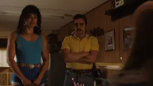 Задник к фильму "Любовь истекает кровью" #556651