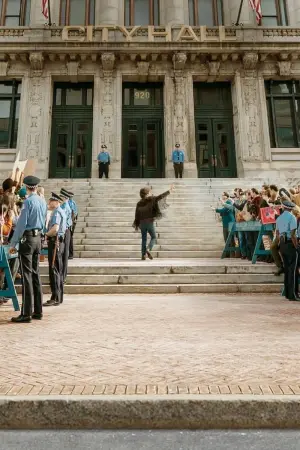 Постер к фильму "Суд над чикагской семеркой" #189260