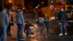 Задник к фильму "Досье «Чёрная канарейка»" #623168