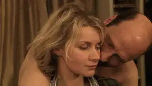 Задник к фильму "Сексуальные хроники французской семьи" #746560