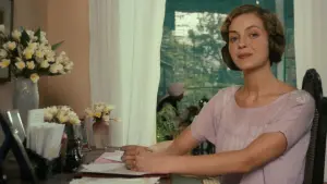 Задник к фильму "Жара и пыль" #433518