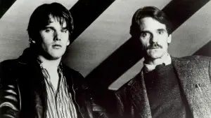 Видео к фильму Водная страна | Waterland Trailer 1992