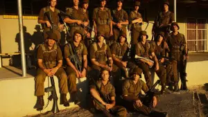 Задник к фильму "Моффи" #670456