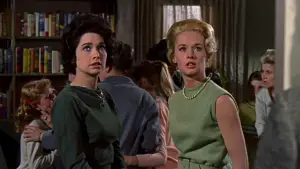 Задник к фильму "Птицы" #677201