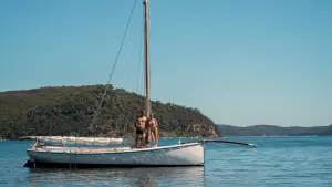 Задник к фильму "Кто угодно, кроме тебя" #575419