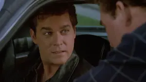 Задник к фильму "Незаконное вторжение" #378271