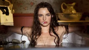 Задник к фильму "Необычайные приключения Адель" #300677