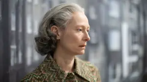 Задник к фильму "Сувенир: Часть 2" #417185