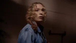 Задник к фильму "Человек находит кассету" #788636