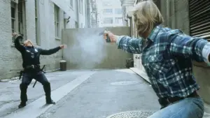 Задник к фильму "Чужие среди нас" #661092