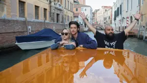 Задник к фильму "Третий не лишний" #475759