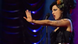 Задник к фильму "Возвращаюсь к нормальной жизни" #486893