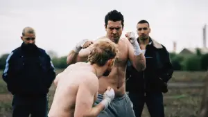 Задник к фильму "Спасаемый" #593064