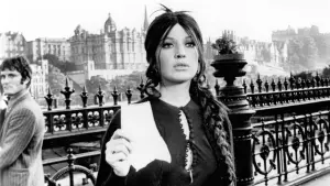 Задник к фильму "Девушка с пистолетом" #456915