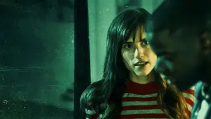 Задник к фильму "Прочь" #172042