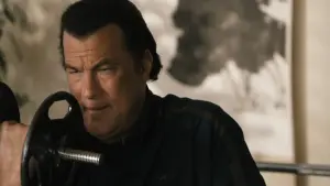 Задник к фильму "Хранитель" #408711