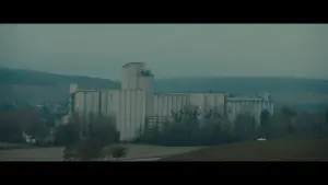 Задник к фильму "Kyma, l
