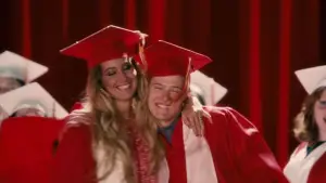 Задник к фильму "Классный мюзикл 3: Выпускной" #721442