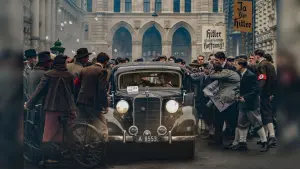 Задник к фильму "Королевская игра" #383568