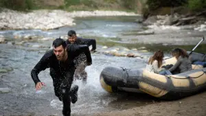 Задник к фильму "Дикая река" #321689