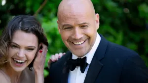 Задник к фильму "Гостевой дом" #497609