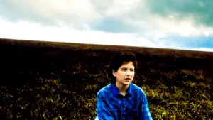 Задник к фильму "Бумажный дом" #358178