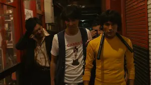 Задник к фильму "Почему ты не играешь в аду?" #348339