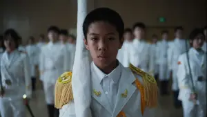 Задник к фильму "12 Moments Before the Flag-Raising Ceremony" #794980