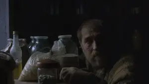 Задник к фильму "Сірі бджоли" #694429