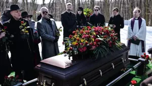 Задник к фильму "Наследие: Застывшая кровь" #338476