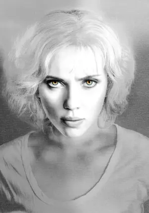 Постер к фильму "Люси" #287901