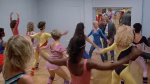 Задник к фильму "Слетая с катушек" #471067