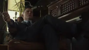 Задник к фильму "Достать ножи" #561258